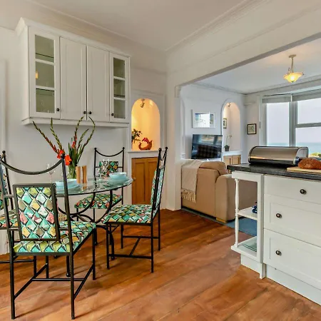 Apartment Lower Admirals View *